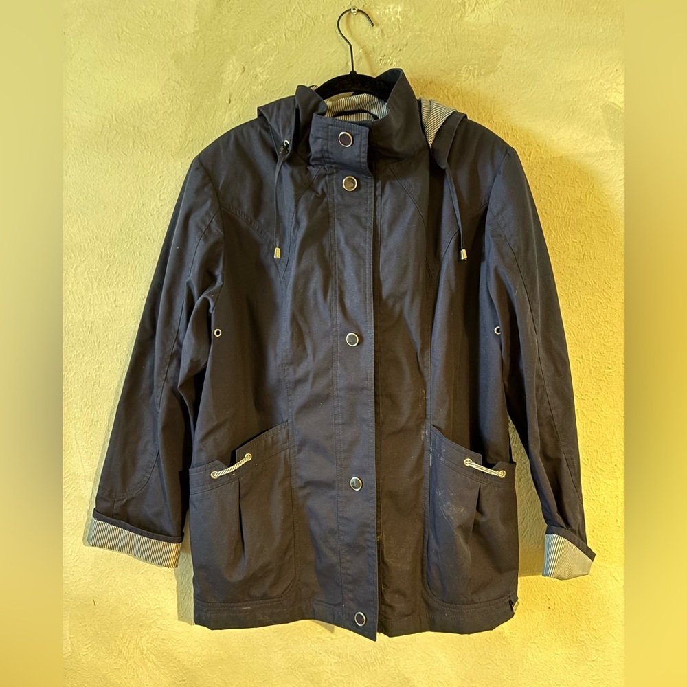 Mackintosh Women's Navy Jacket size M